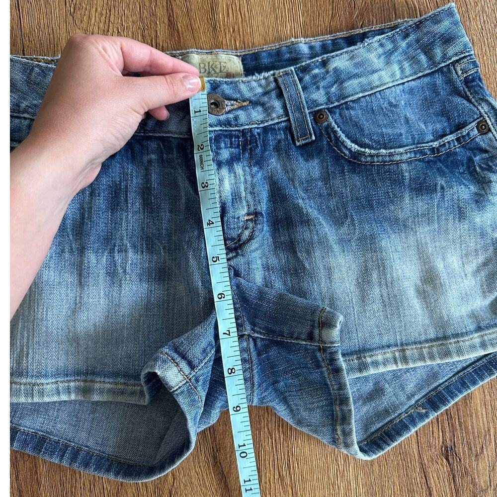 Vintage BKE Buckle Denim Low Rise Mini Jean Shorts Size 29 - Picture 5 of 7
